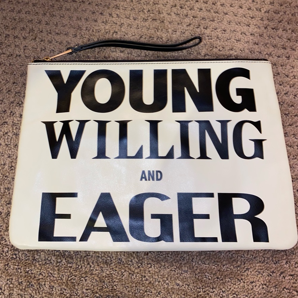 Karen Walker Oversized Clutch Pouch! 🖤🤍🖤🤍